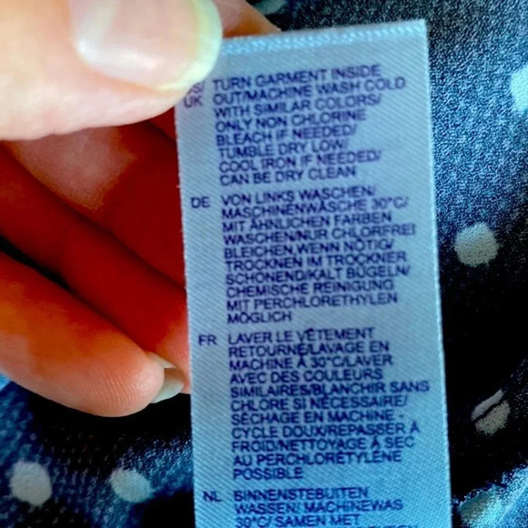 NYDJ sheer polka dot top size Large - Picture 11 of 11